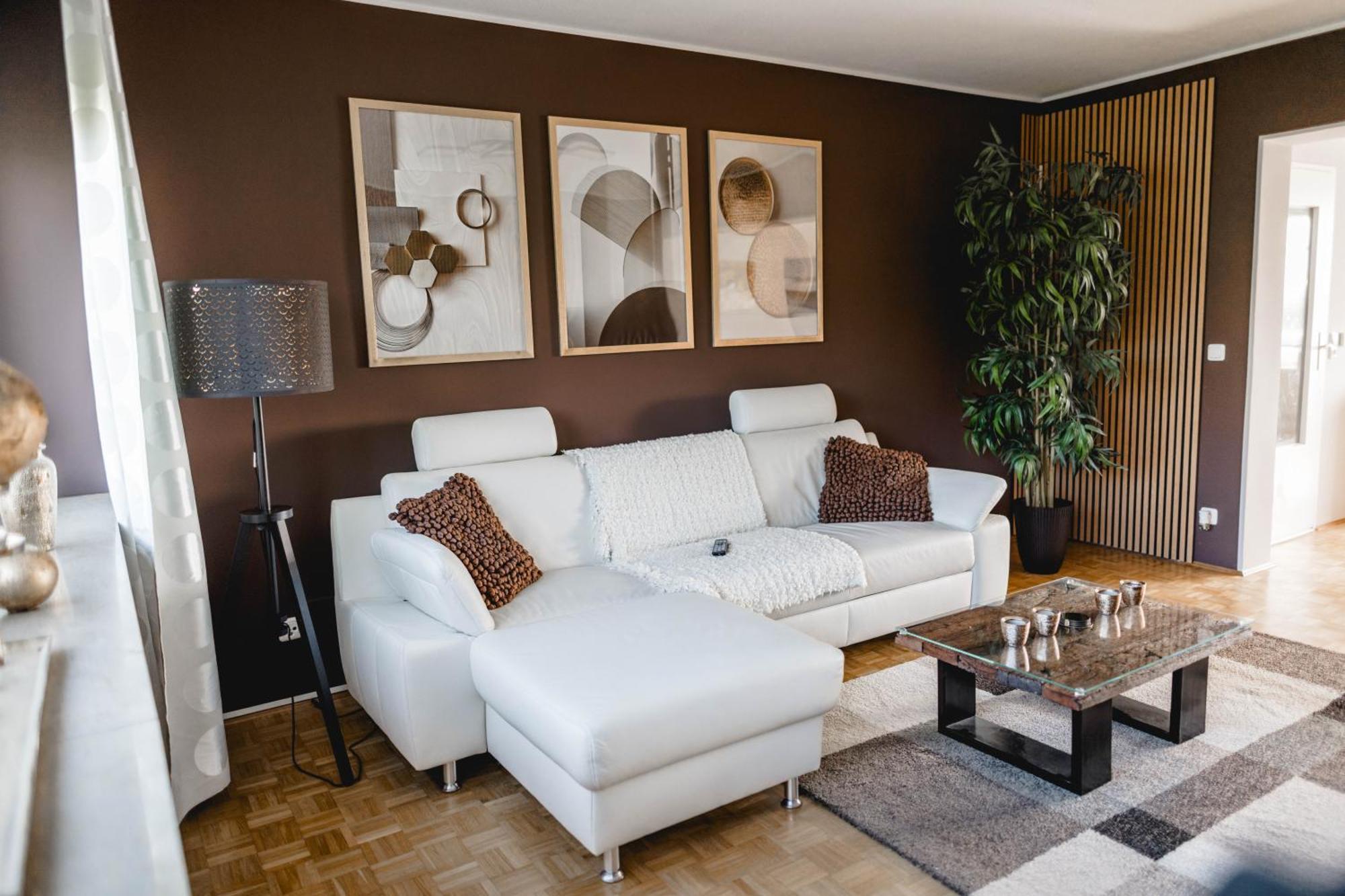 Me Homes - Grosse Moderne Designer-Wohnung Fuer Urlaub Und Business - Mit Kueche, Buero, Balkon Und 2 Parkplaetzen Bayreuth Bagian luar foto